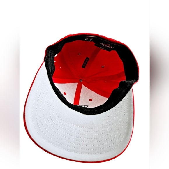 Pacific Headwear Pro Model Cincinnati Bearcats Hat One Size Baseball Cap EUC - Picture 9 of 10